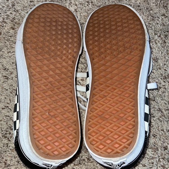 Van’s Size 9 - Picture 10 of 11